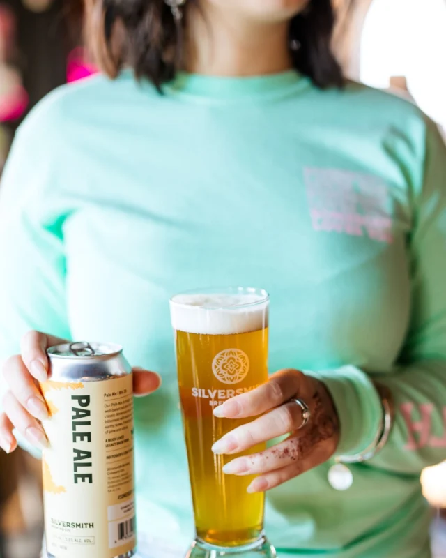 The Pale Ale hits, every time! Deep gold colour with a bright white head. Balanced hop bitterness with citrus and earthy flavours paired with smooth caramel malt backbone and a dry finish.